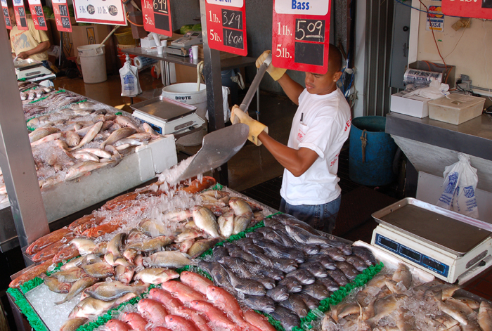 Photo of seafood vendor